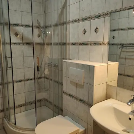 Cross Street 4 Ljubljana