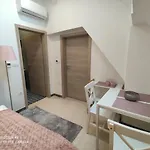 Cross Street 4 3* Ljubljana