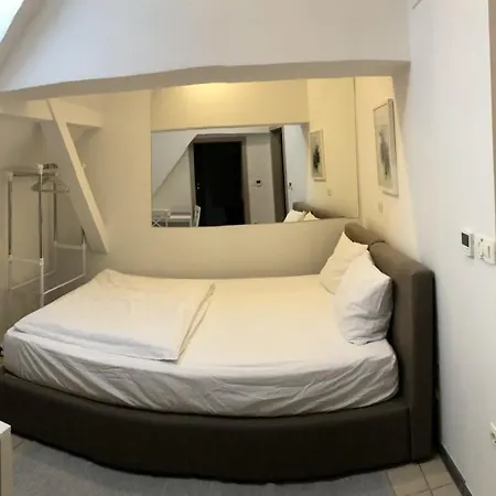 Gæstehus Cross Street 4