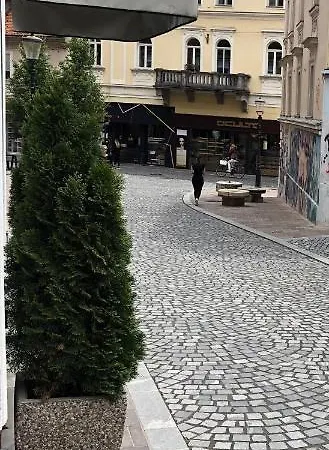 Cross Street 4 Gasthof