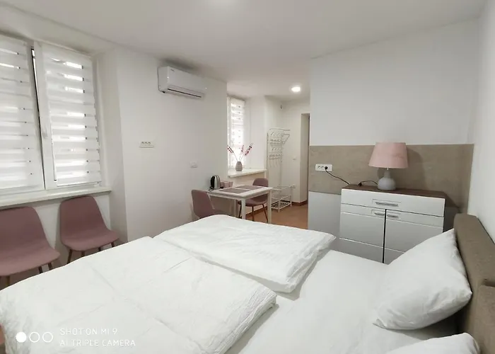 Cross Street 4 بيت ضيافة