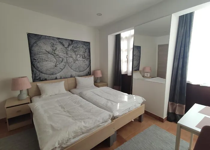 Cross Street 4 3* ليوبليانا