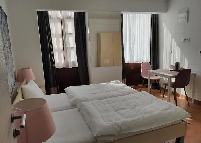 Cross Street 4 بيت ضيافة 3*