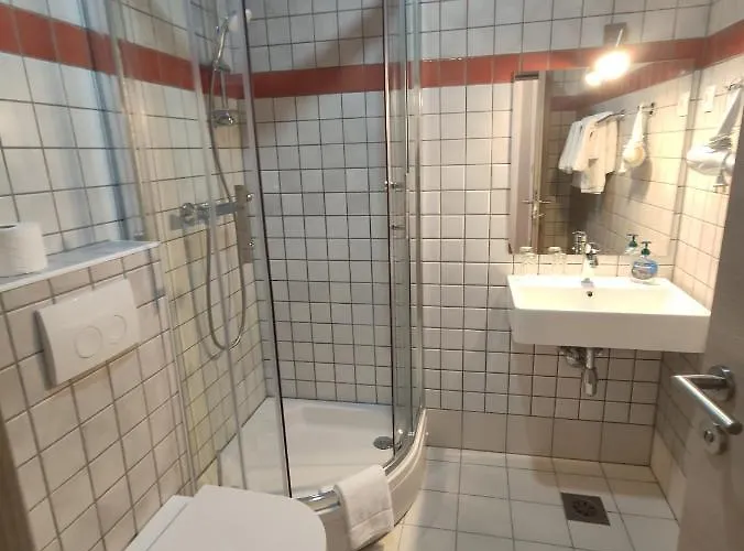 Cross Street 4 3* ليوبليانا