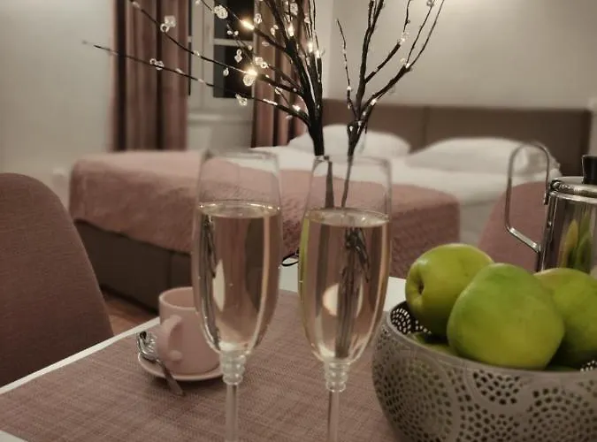 Cross Street 4 بيت ضيافة 3*