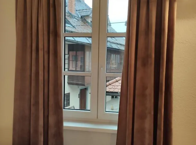 بيت ضيافة Cross Street 4 3*