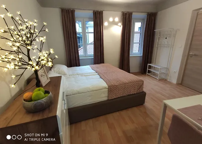 بيت ضيافة Cross Street 4 3*